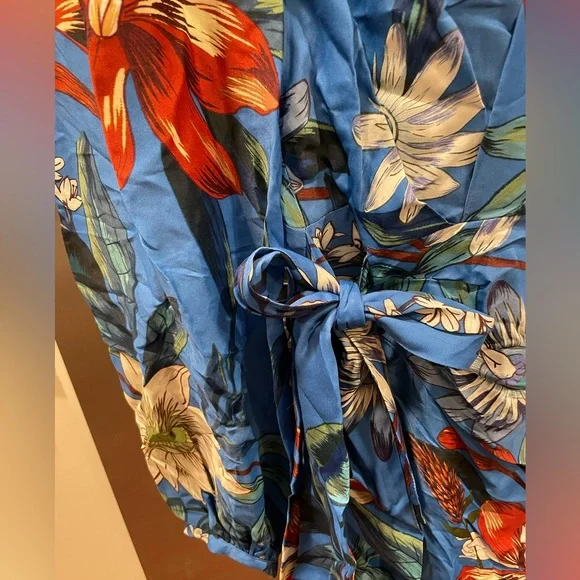 NWT - FARM Rio Surreal Flowers Faux Wrap Dress - Picture 7 of 7